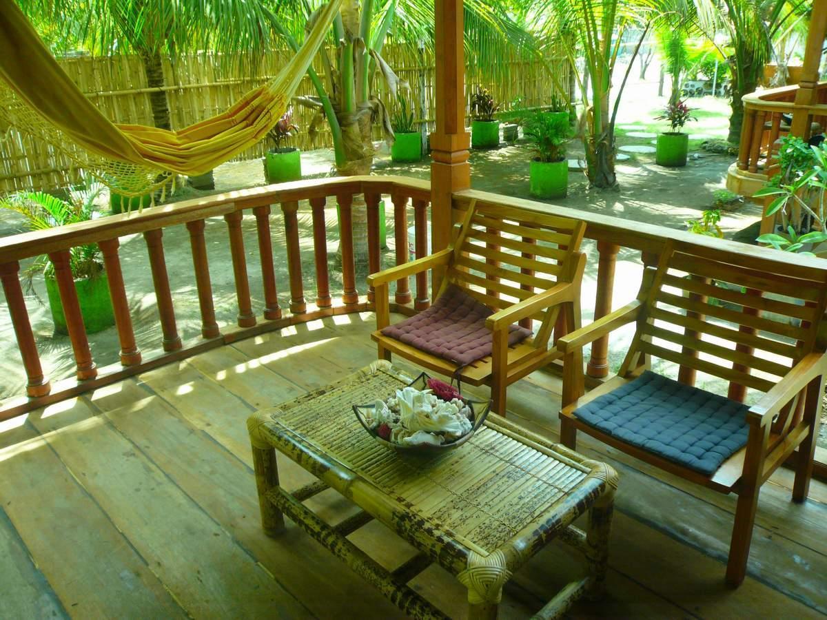 Bronze Bungalows Gili Meno Exteriör bild