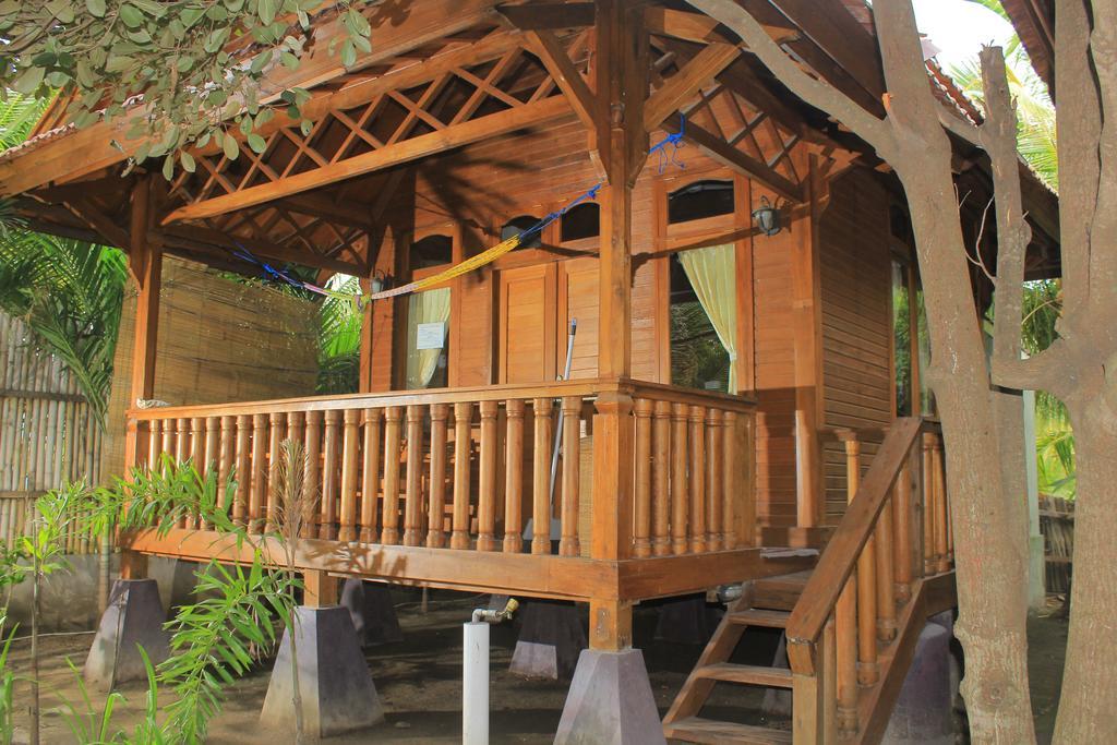 Bronze Bungalows Gili Meno Exteriör bild