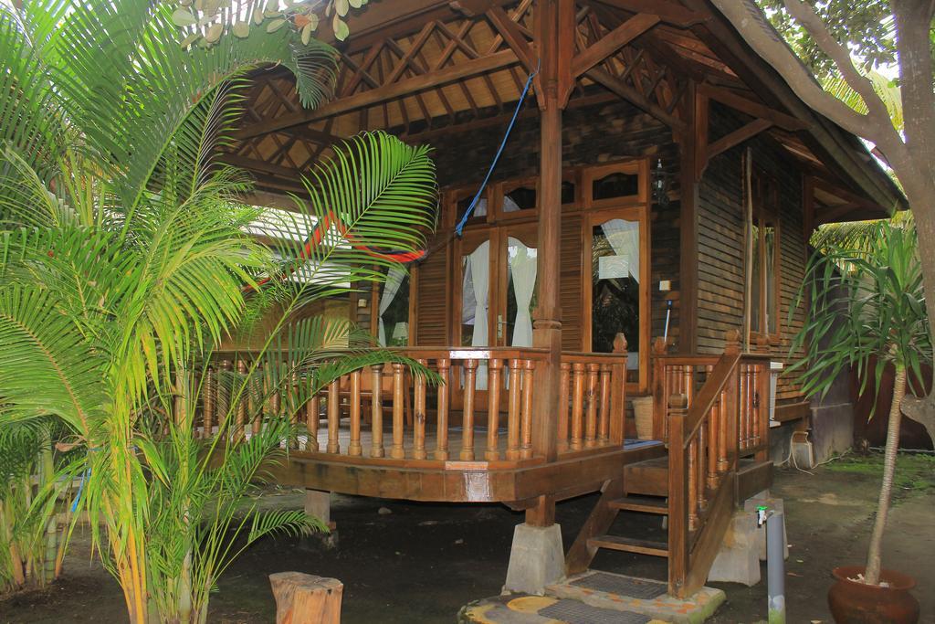 Bronze Bungalows Gili Meno Exteriör bild